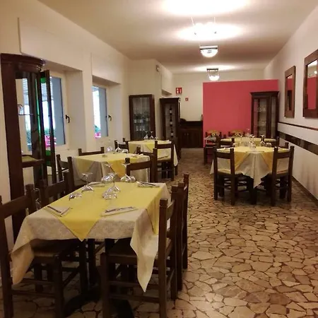 Pizzeria Mezzolago 3* Pergine Valsugana