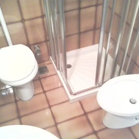 Hotel Pizzeria Mezzolago 3*